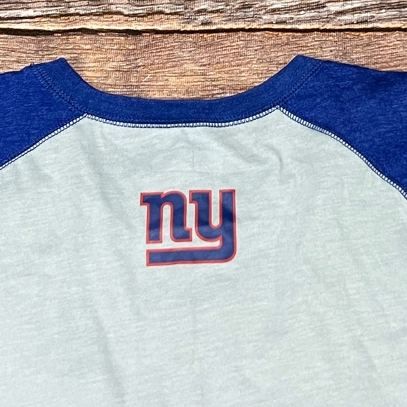 New Era Women's New York Giants Color Block NFL Football New Grey T-Shirt - Picture 6 of 8